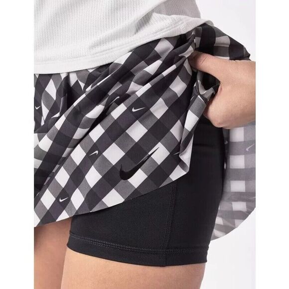 Nike DX1142-010 Women's Sz XS Black Dri-Fit Standard Fit Printed Skort - Picture 10 of 10